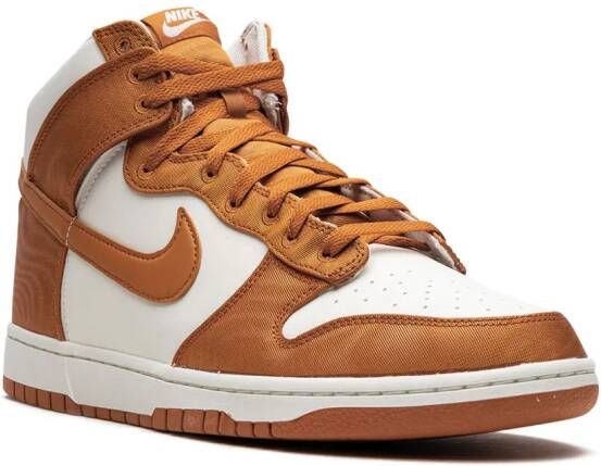 Nike "Dunk High Monarch sneakers" Beige