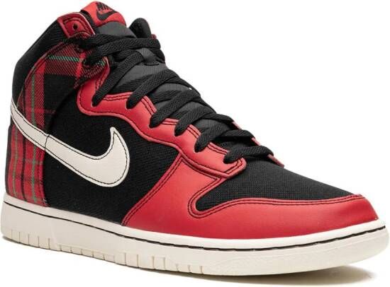 Nike Dunk High "Plaid Black Red" sneakers Zwart