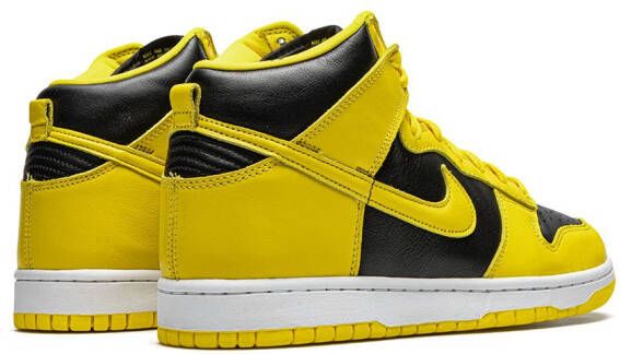 Nike "Dunk High SP Varsity Maize sneakers" Geel