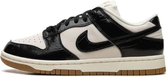 Nike Dunk sneakers met veters Zwart