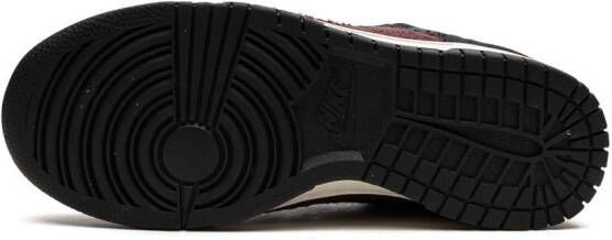 Nike Dunk Low "Fleece Pack Burgundy Crush" sneakers Zwart