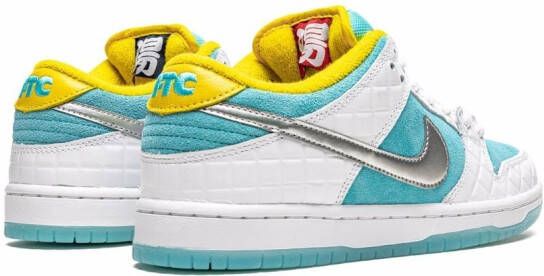 Nike "Dunk Low FTC Lagoon Pulse sneakers" Wit