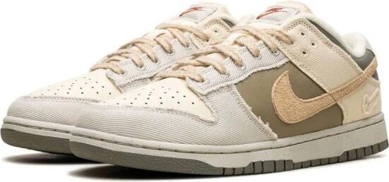 Nike Dunk Low "Light Bone Armory Blue" sneakers Beige