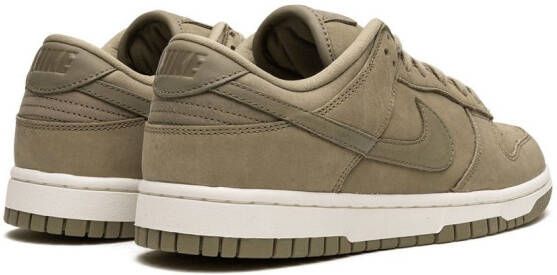 Nike "Dunk Low PRM MF Neutral Olive sneakers" Groen