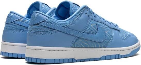 Nike "Dunk Low PRM Topography University Blue sneakers " Blauw