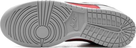 Nike Dunk Low QS "CO.JP Reverse Ultraman (2024)" sneakers Grijs