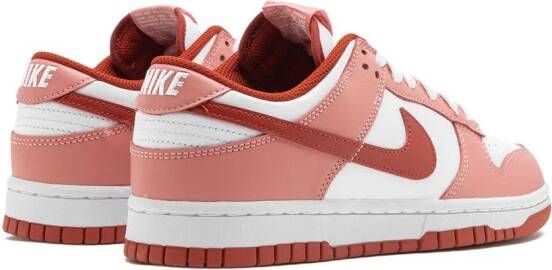 Nike "Dunk Low Red Stardust sneakers" Rood