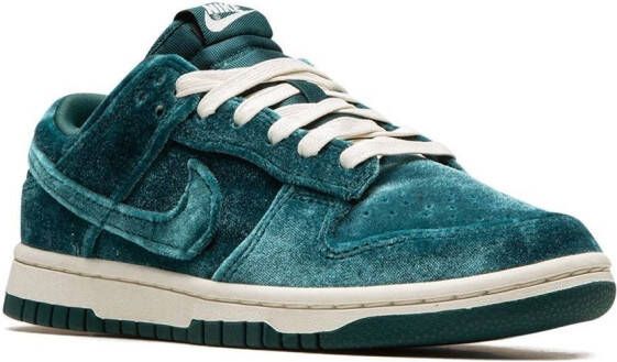 Nike "Dunk Velvet Teal low-top sneakers " Groen