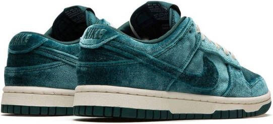 Nike "Dunk Velvet Teal low-top sneakers " Groen