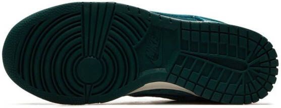 Nike "Dunk Velvet Teal low-top sneakers " Groen