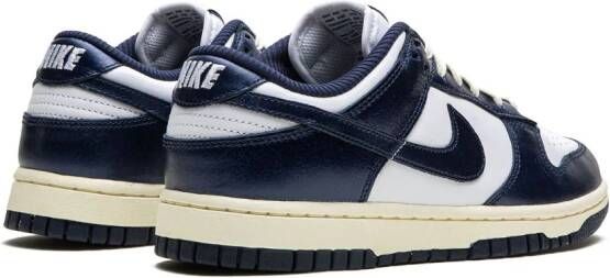 Nike "Dunk Low Vintage Navy sneakers" Blauw