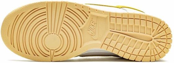Nike "Dunk Low Yellow Strike sneakers" Wit