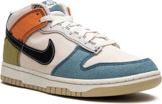 Nike "Dunk Mid Pale Ivory sneakers" Wit