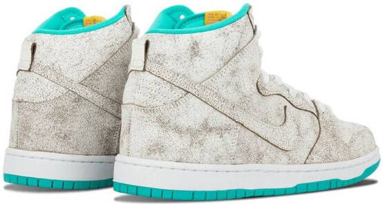 Nike Dunk Premium high-top sneakers Beige