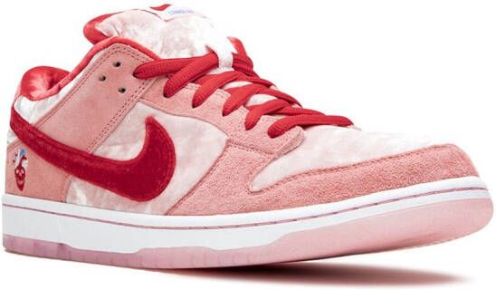 Nike SB Dunk Low Pro "Strangelove" sneakers Roze