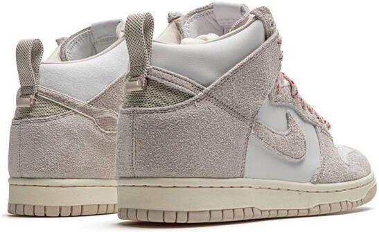 Nike Dunk SP high-top sneakers Beige