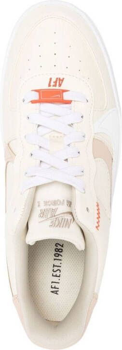 Nike F1 PLT.AF.ORM low-top sneakers Beige