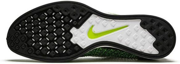 Nike Flyknit Racer sneakers Groen