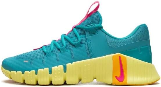 Nike Free Metcon 5 "Dusty Cactus Fierce Pink" sneakers Blauw