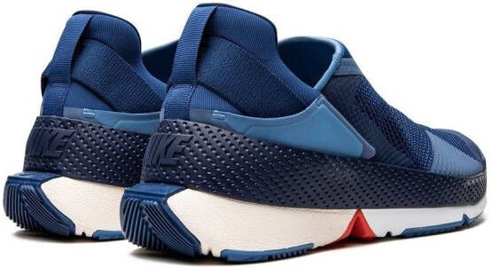Nike Go FlyEase low-top sneakers Blauw