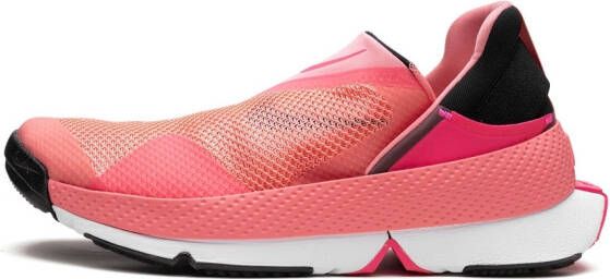 Nike "Go FlyEase Pink Gaze sneakers" Roze