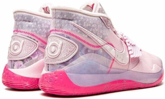 Nike "KD 12 Aunt Pearl sneakers" Roze