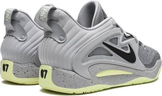 Nike "KD 15 TB Wolf Grey sneakers" Grijs