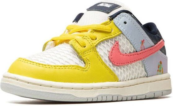 Nike Kids "SB Dunk Low Be True sneakers" Wit