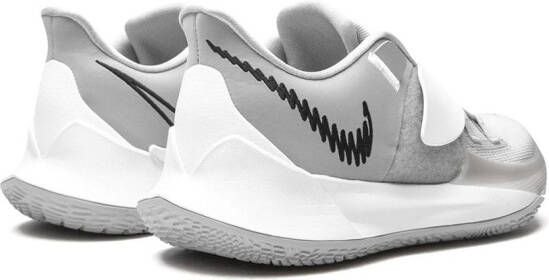 Nike Kyrie Low 3 Team sneakers Grijs