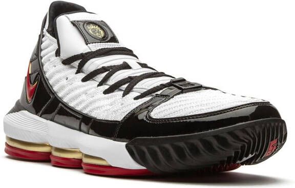 Nike LeBron 16 SB "Remix" sneakers Wit