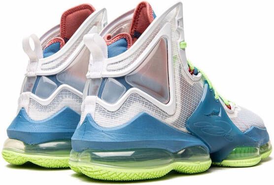 Nike Lebron 19 high-top sneakers Blauw