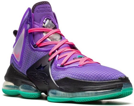 Nike LeBron 19 high-top sneakers Paars