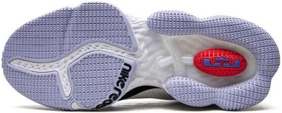 Nike Lebron 19 low-top sneakers Wit
