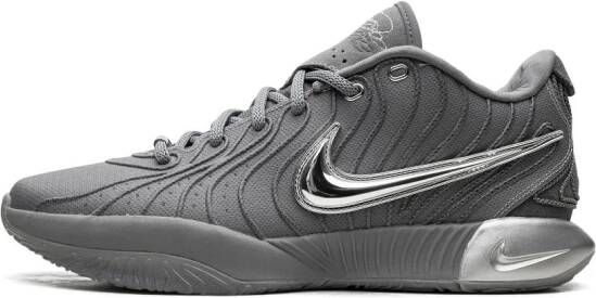 Nike LeBron XXI "Cool Grey" sneakers Grijs