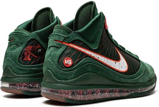 Nike "LeBron 7 Gorge Green sneakers" Groen