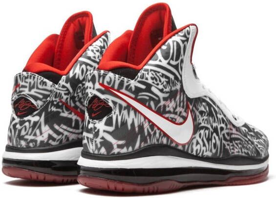 Nike "Lebron VIII QS Graffiti sneakers" Zwart