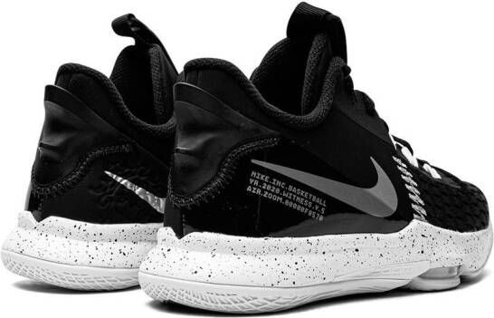 Nike LeBron Witness V sneakers Zwart