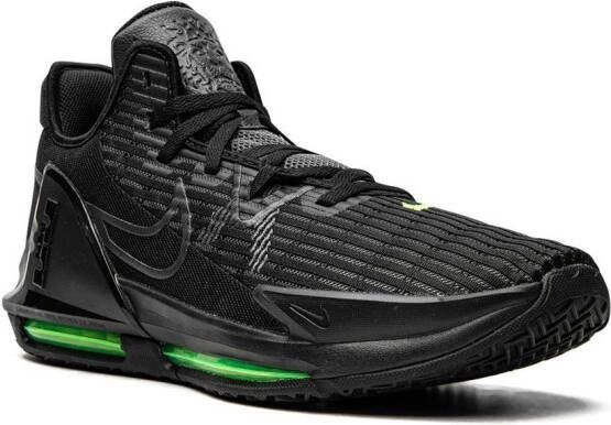 Nike LeBron Witness V sneakers Zwart