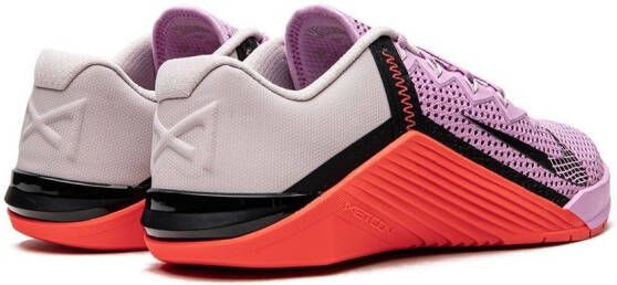Nike Metcon 6 low-top sneakers Roze
