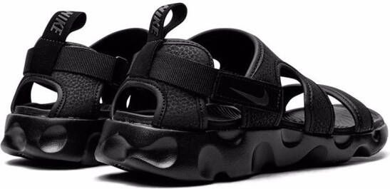Nike "Owaysis Triple Black sandalen" Zwart