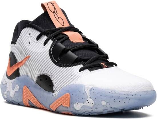 Nike "PG 6 Fluoro sneakers" Wit