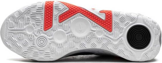Nike "PG 6 Infrared sneakers" Grijs