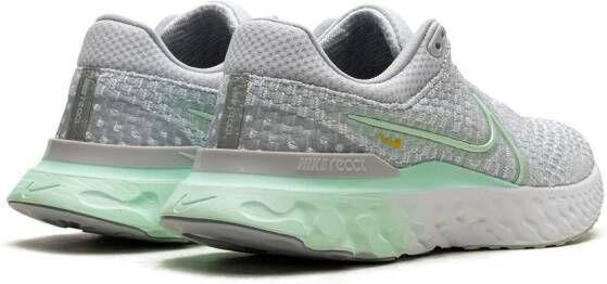 Nike "React Infinity Run PK 3 Foam Mint sneakers" Grijs