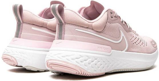 Nike React Miler 2 low-top sneakers Roze