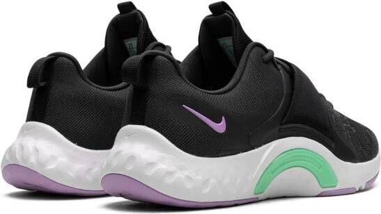 Nike "Renew In-Season TR 12 Dark Smoke Grey Lilac sneakers" Zwart