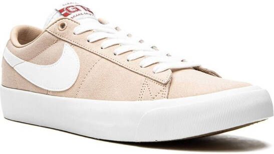 Nike SB Blazer Zoom low-top sneakers Beige