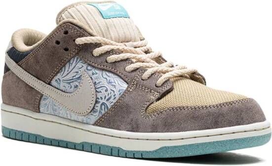 Nike SB Dunk Low "Big Money Savings" sneakers Bruin