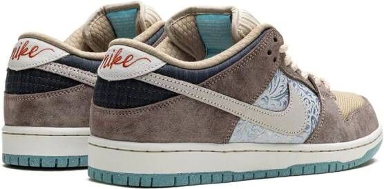 Nike SB Dunk Low "Big Money Savings" sneakers Bruin