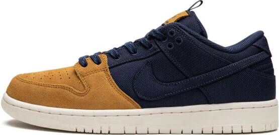 Nike "SB Dunk Low Midnight Navy Desert Ochre sneakers" Blauw