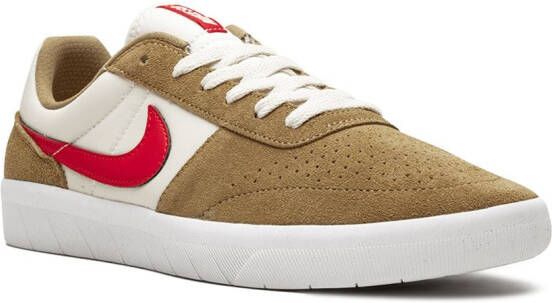 Nike SB Team Classic Mars Yard sneakers Bruin